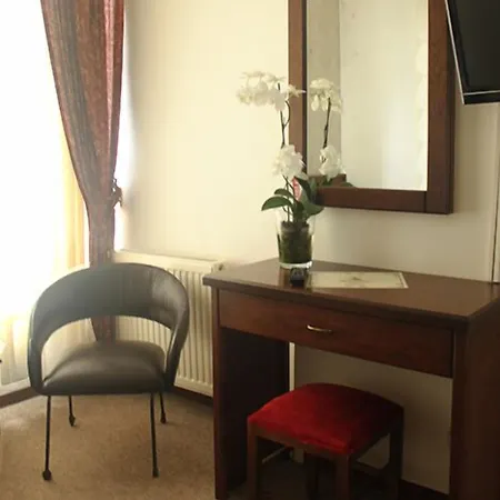 Fatih Resadiye Otel 3*