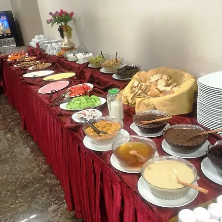 فاتح ريسديا