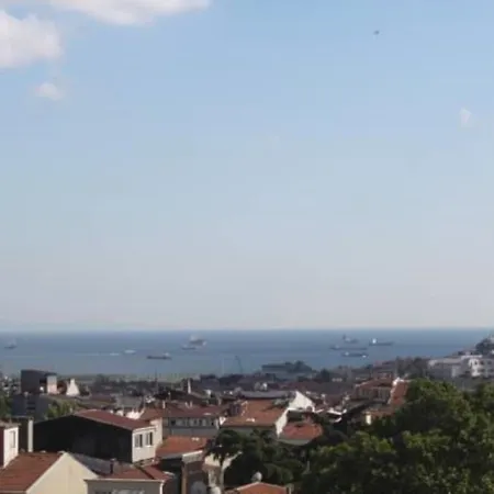 فاتح ريسديا